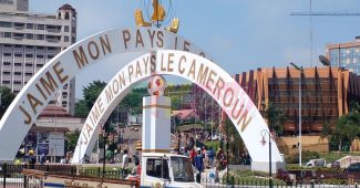 monument-jaime-mon-pays-le-Cameroun